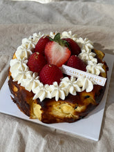 Load image into Gallery viewer, Basques Cheesecake (Gluten free)