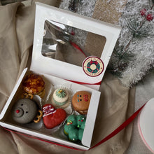 Load image into Gallery viewer, 2025 Christmas Fatcarons Set (12/17-12/21)
