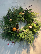 Load image into Gallery viewer, Christmas Wreath - Aux Fleurs Folies
