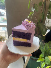Load image into Gallery viewer, 6 inch Ube&amp; Flan
