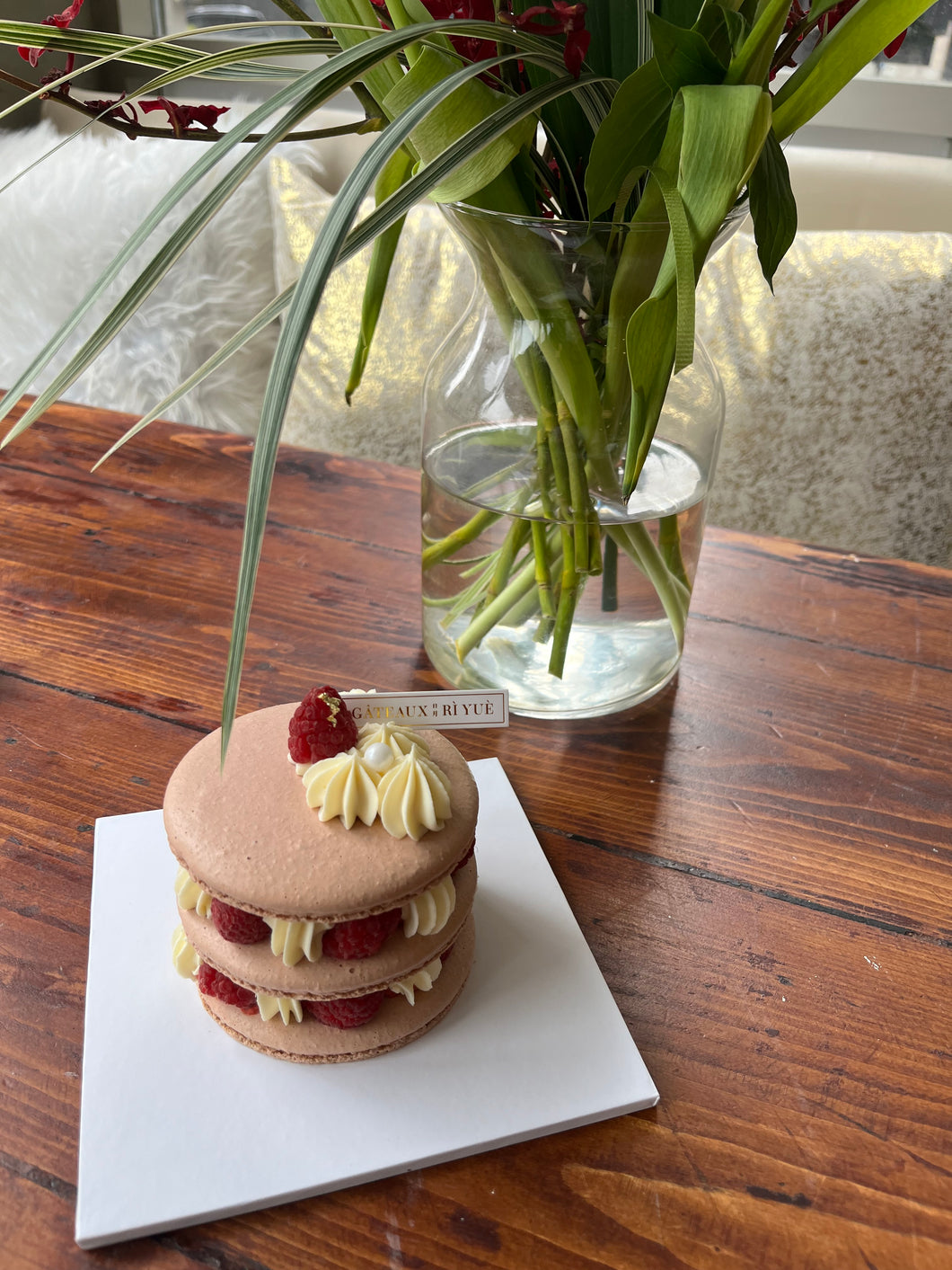 3.5 inch Mother’s Day red velvet macaron