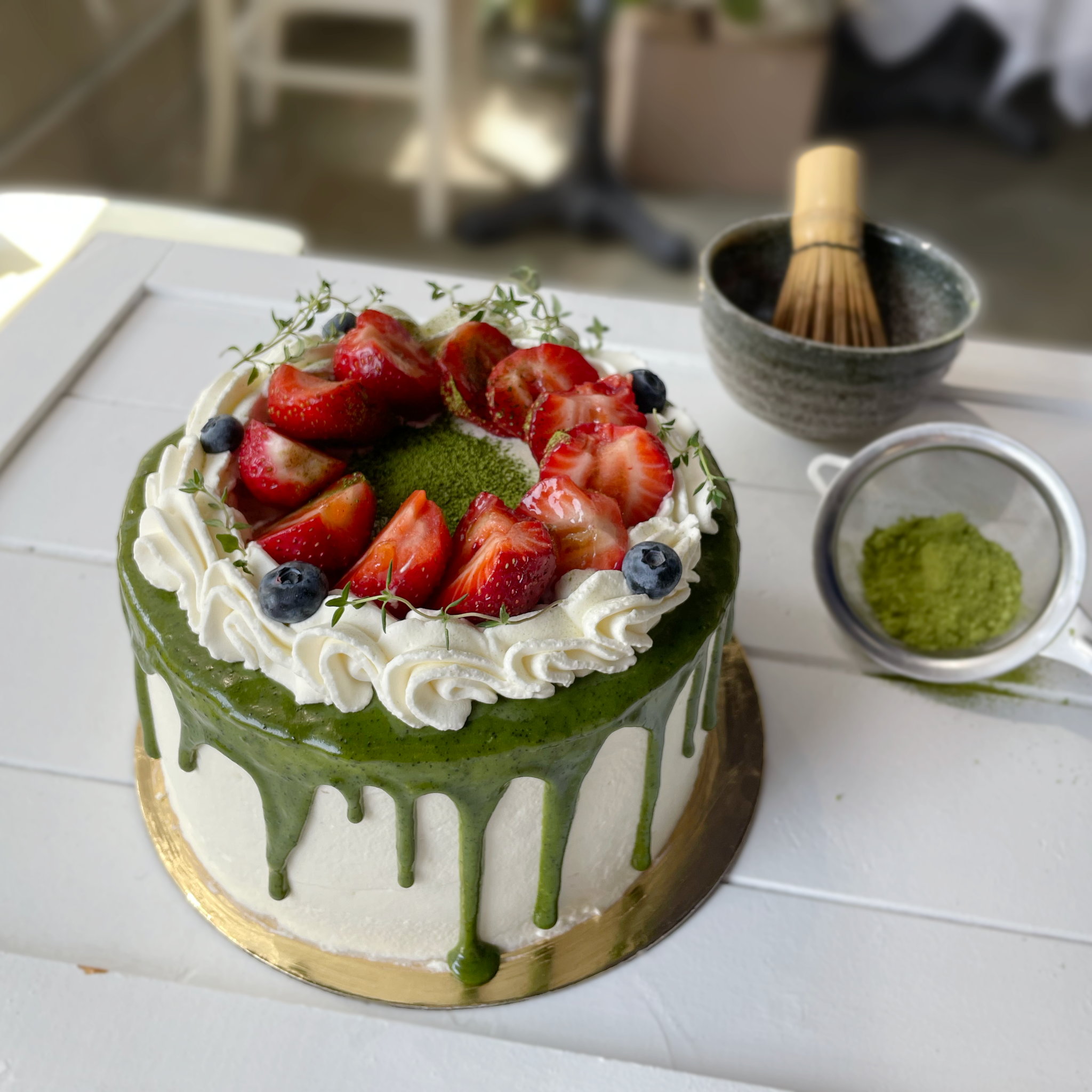 Matcha Strawberry Cake (6-8 portions) – Café Rì Yuè